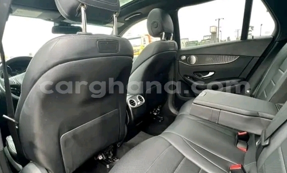 Buy Used Mercedes-Benz GLC 250D Red Car in Accra in Greater Accra Buy Used Mercedes-Benz GLC 250D Red Car in Accra in Greater Accra