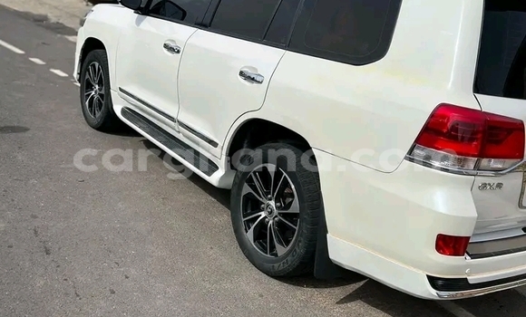 Ra Àlòkù Toyota Land Cruiser Miiran Ọkọ̀ in Accra ni Greater Accra Ra Àlòkù Toyota Land Cruiser Miiran Ọkọ̀ in Accra ni Greater Accra