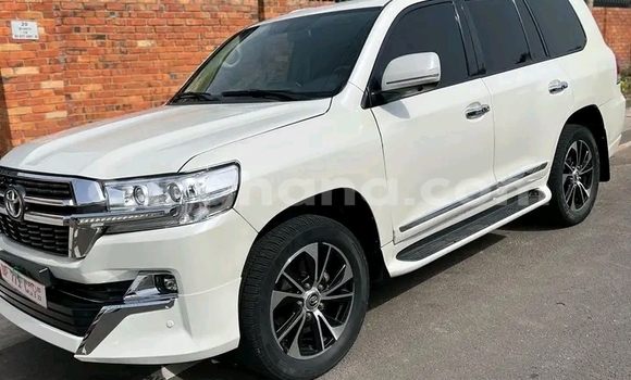 Ra Àlòkù Toyota Land Cruiser Miiran Ọkọ̀ in Accra ni Greater Accra Ra Àlòkù Toyota Land Cruiser Miiran Ọkọ̀ in Accra ni Greater Accra