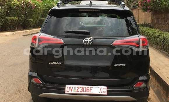 Ra Àlòkù Toyota RAV4 Miiran Ọkọ̀ in Accra ni Greater Accra Ra Àlòkù Toyota RAV4 Miiran Ọkọ̀ in Accra ni Greater Accra