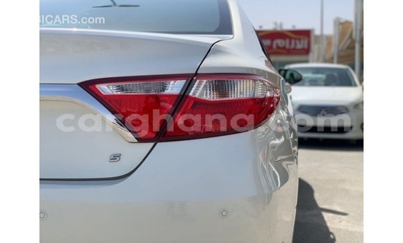 Buy Import Toyota Camry White Car in Import - Dubai in Ashanti Buy Import Toyota Camry White Car in Import - Dubai in Ashanti
