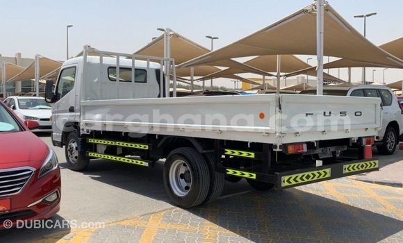 Ra Imported Mitsubishi i funfun Ọkọ̀ in Import - Dubai ni Ashanti Ra Imported Mitsubishi i funfun Ọkọ̀ in Import - Dubai ni Ashanti