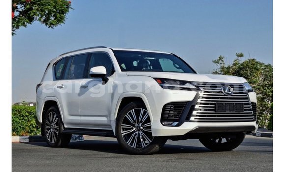 Ra Imported Lexus LX funfun Ọkọ̀ in Import - Dubai ni Ashanti Ra Imported Lexus LX funfun Ọkọ̀ in Import - Dubai ni Ashanti