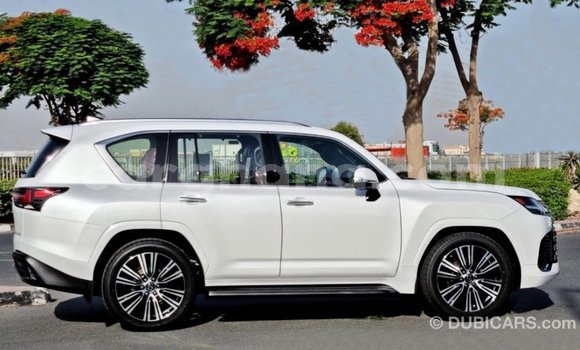 Ra Imported Lexus LX funfun Ọkọ̀ in Import - Dubai ni Ashanti Ra Imported Lexus LX funfun Ọkọ̀ in Import - Dubai ni Ashanti