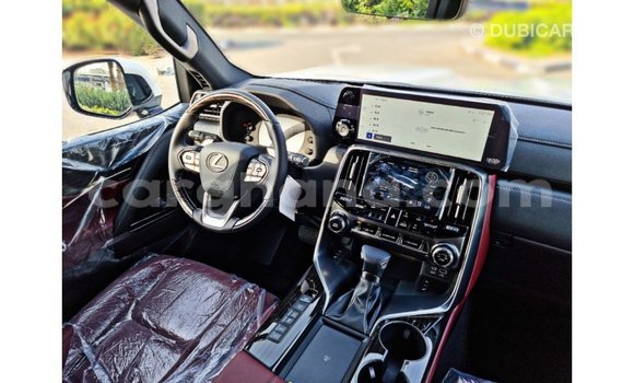 Ra Imported Lexus LX funfun Ọkọ̀ in Import - Dubai ni Ashanti Ra Imported Lexus LX funfun Ọkọ̀ in Import - Dubai ni Ashanti