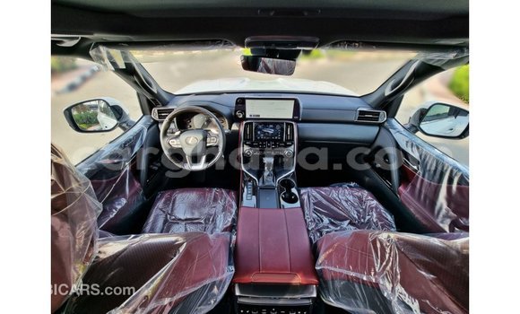 Ra Imported Lexus LX funfun Ọkọ̀ in Import - Dubai ni Ashanti Ra Imported Lexus LX funfun Ọkọ̀ in Import - Dubai ni Ashanti