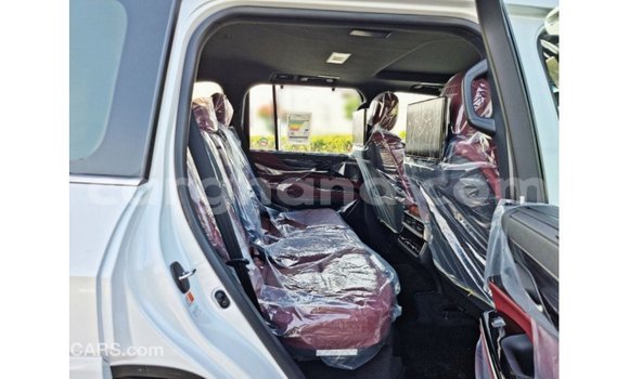 Ra Imported Lexus LX funfun Ọkọ̀ in Import - Dubai ni Ashanti Ra Imported Lexus LX funfun Ọkọ̀ in Import - Dubai ni Ashanti