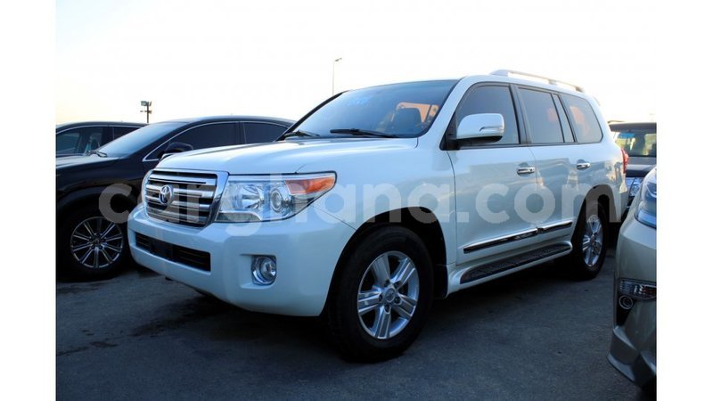 Big with watermark toyota land cruiser ashanti import dubai 45174