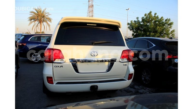 Big with watermark toyota land cruiser ashanti import dubai 45174