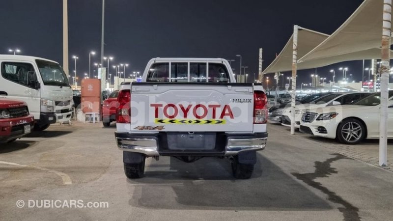 Big with watermark toyota hilux ashanti import dubai 45176