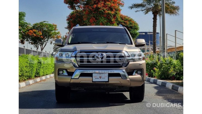 Big with watermark toyota land cruiser ashanti import dubai 45177