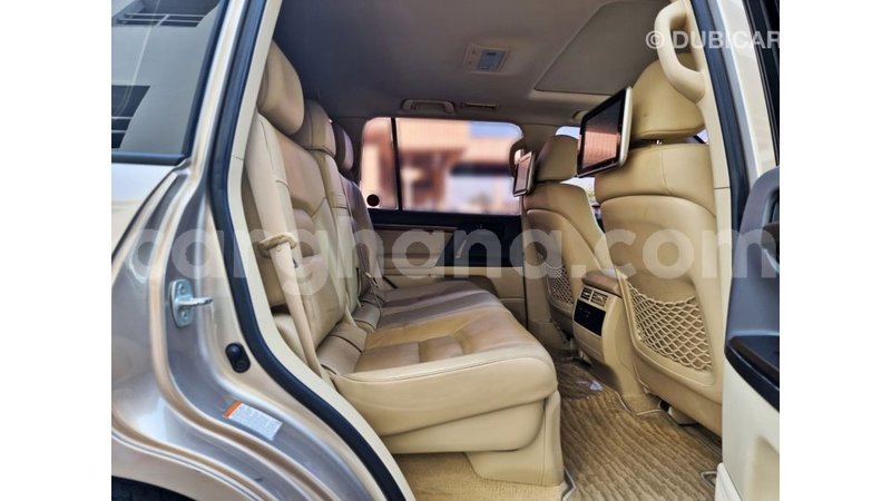 Big with watermark toyota land cruiser ashanti import dubai 45177