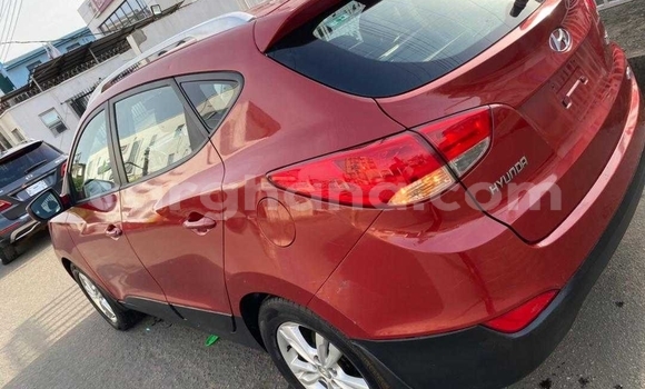 Buy Used Hyundai ix35 Red Car in Accra in Greater Accra Buy Used Hyundai ix35 Red Car in Accra in Greater Accra