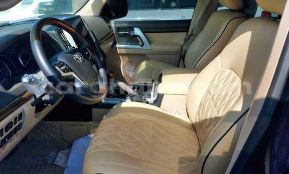 Buy Used Toyota Land Cruiser Black Car in Accra in Greater Accra Buy Used Toyota Land Cruiser Black Car in Accra in Greater Accra