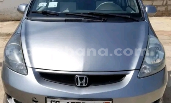 Buy Used Honda FIT Silver Car in Sekondi–Takoradi Metropolitan in Western Buy Used Honda FIT Silver Car in Sekondi–Takoradi Metropolitan in Western