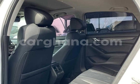 Buy Used Honda Accord White Car in Accra in Greater Accra Buy Used Honda Accord White Car in Accra in Greater Accra