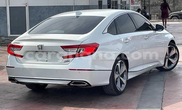 Buy Used Honda Accord White Car in Accra in Greater Accra Buy Used Honda Accord White Car in Accra in Greater Accra