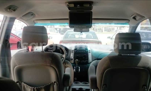 Sayi Na hannu Toyota Sienna Red Mota in Accra a Greater Accra Sayi Na hannu Toyota Sienna Red Mota in Accra a Greater Accra