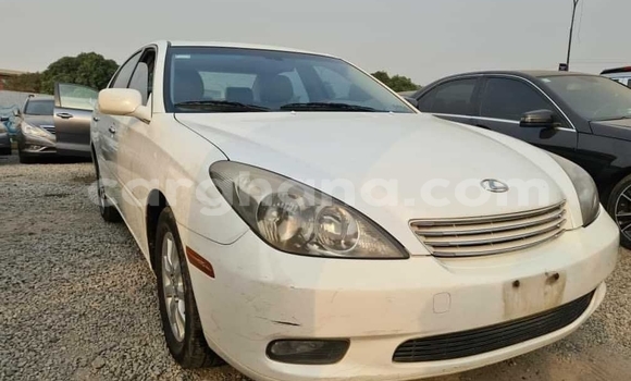 Sayi Na hannu Lexus ES White Mota in Accra a Greater Accra Sayi Na hannu Lexus ES White Mota in Accra a Greater Accra