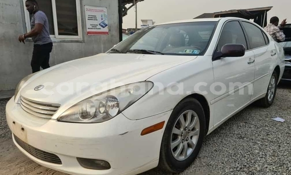 Sayi Na hannu Lexus ES White Mota in Accra a Greater Accra Sayi Na hannu Lexus ES White Mota in Accra a Greater Accra