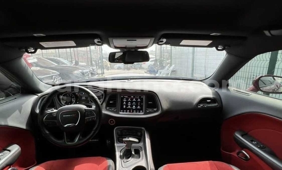 Sayi Na hannu Dodge Challenger Red Mota in Accra a Greater Accra Sayi Na hannu Dodge Challenger Red Mota in Accra a Greater Accra