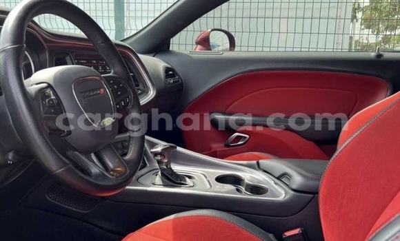 Sayi Na hannu Dodge Challenger Red Mota in Accra a Greater Accra Sayi Na hannu Dodge Challenger Red Mota in Accra a Greater Accra
