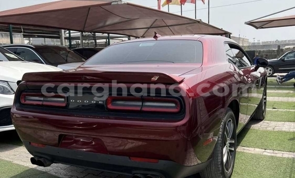 Sayi Na hannu Dodge Challenger Red Mota in Accra a Greater Accra Sayi Na hannu Dodge Challenger Red Mota in Accra a Greater Accra