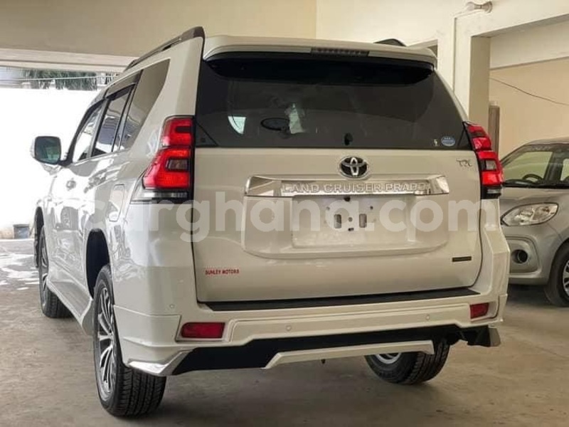 Big with watermark toyota land cruiser prado greater accra accra 45230