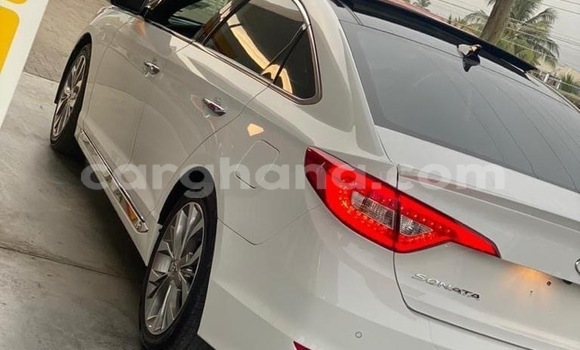 Sayi Na hannu Hyundai Sonata White Mota in Accra a Greater Accra Sayi Na hannu Hyundai Sonata White Mota in Accra a Greater Accra