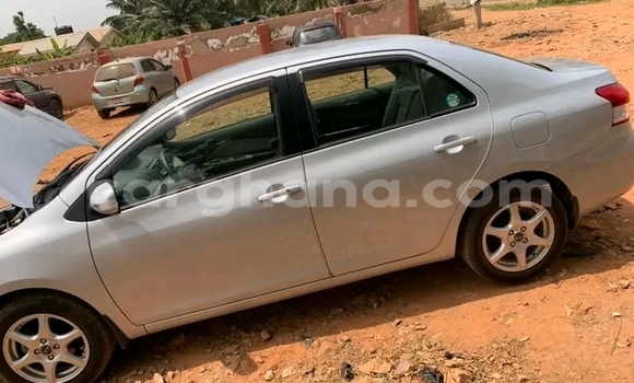 Ra Àlòkù Toyota Belta Miiran Ọkọ̀ in Accra ni Greater Accra Ra Àlòkù Toyota Belta Miiran Ọkọ̀ in Accra ni Greater Accra