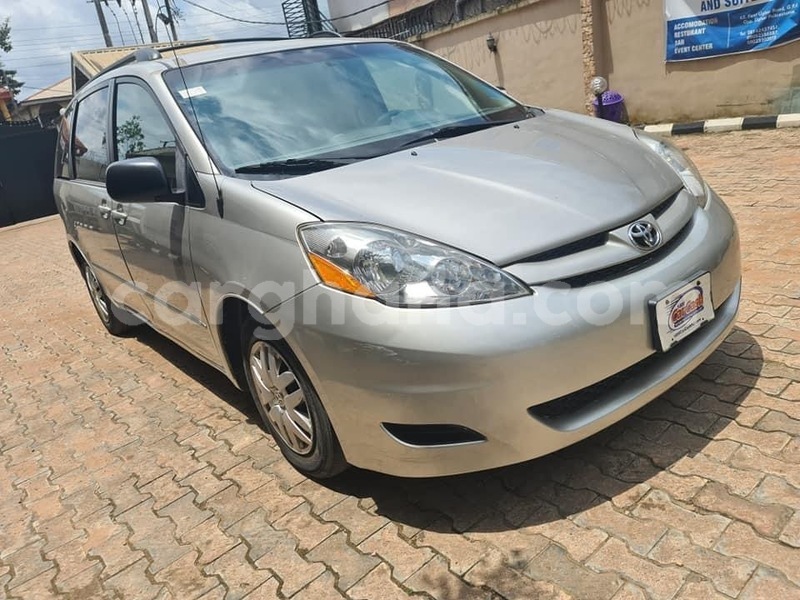 Big with watermark toyota sienna greater accra accra 45245