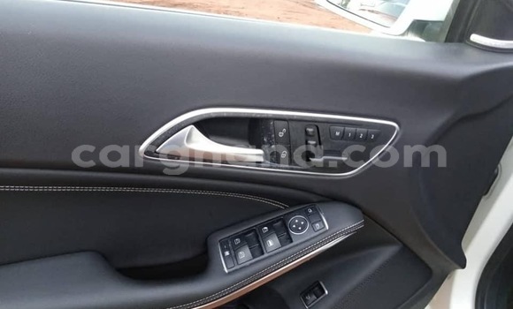 Buy Used Mercedes‒Benz CLA-klasse White Car in Accra in Greater Accra Buy Used Mercedes‒Benz CLA-klasse White Car in Accra in Greater Accra