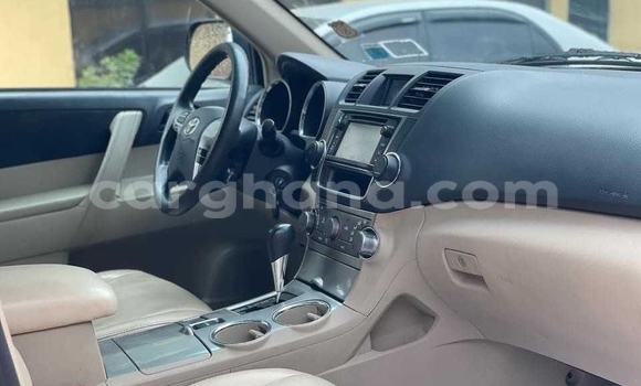 Buy Used Toyota Highlander Black Car in Accra in Greater Accra Buy Used Toyota Highlander Black Car in Accra in Greater Accra