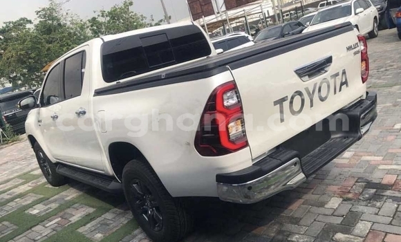 Buy New Toyota Hilux White Car in Accra in Greater Accra Buy New Toyota Hilux White Car in Accra in Greater Accra