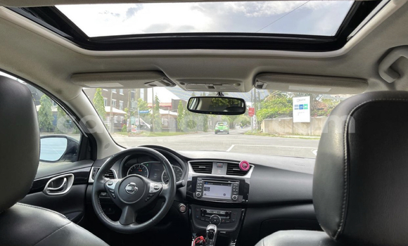 Ra Àlòkù Nissan Sentra funfun Ọkọ̀ in Accra ni Greater Accra Ra Àlòkù Nissan Sentra funfun Ọkọ̀ in Accra ni Greater Accra