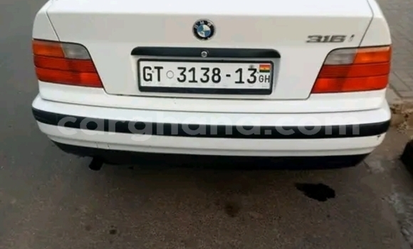 Buy Used BMW 3–Series White Car in Accra in Greater Accra