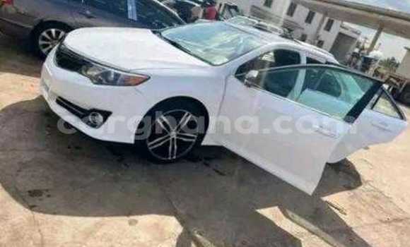 Buy Used Toyota Camry White Car in Accra in Greater Accra Buy Used Toyota Camry White Car in Accra in Greater Accra