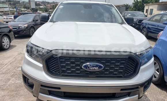 Ra Àlòkù Ford Ranger funfun Ọkọ̀ in Accra ni Greater Accra Ra Àlòkù Ford Ranger funfun Ọkọ̀ in Accra ni Greater Accra
