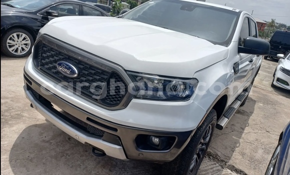 Ra Àlòkù Ford Ranger funfun Ọkọ̀ in Accra ni Greater Accra Ra Àlòkù Ford Ranger funfun Ọkọ̀ in Accra ni Greater Accra