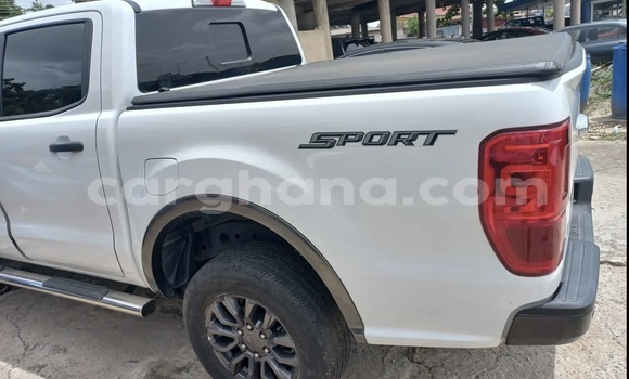 Ra Àlòkù Ford Ranger funfun Ọkọ̀ in Accra ni Greater Accra Ra Àlòkù Ford Ranger funfun Ọkọ̀ in Accra ni Greater Accra