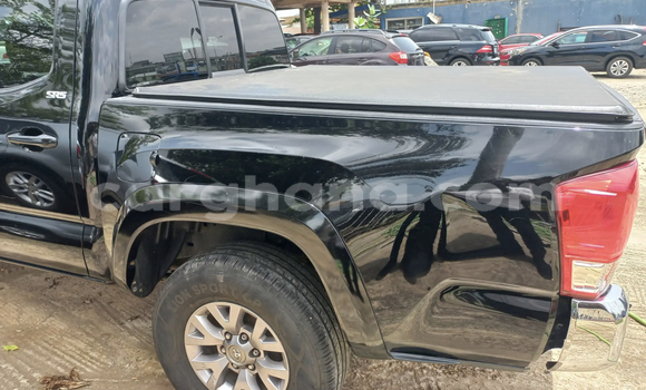 Sayi Na hannu Toyota Tacoma Black Mota in Accra a Greater Accra Sayi Na hannu Toyota Tacoma Black Mota in Accra a Greater Accra