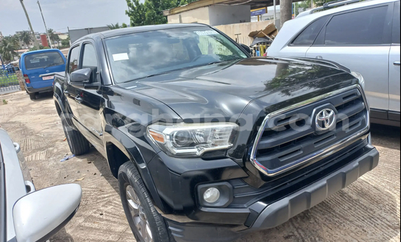Sayi Na hannu Toyota Tacoma Black Mota in Accra a Greater Accra Sayi Na hannu Toyota Tacoma Black Mota in Accra a Greater Accra