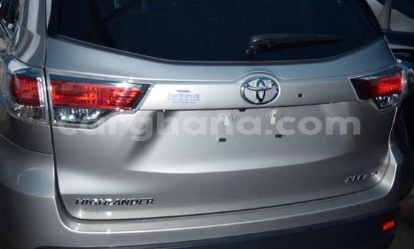 Buy New Toyota Blade White Car in Accra in Greater Accra Buy New Toyota Blade White Car in Accra in Greater Accra