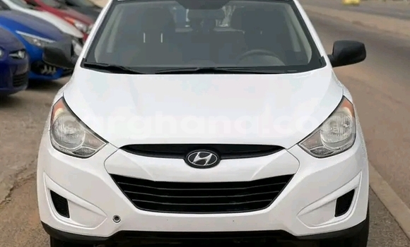 Sayi Na hannu Hyundai Tucson White Mota in Accra a Greater Accra