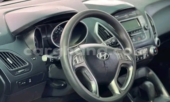 Buy Used Hyundai Tucson White Car in Accra in Greater Accra Buy Used Hyundai Tucson White Car in Accra in Greater Accra