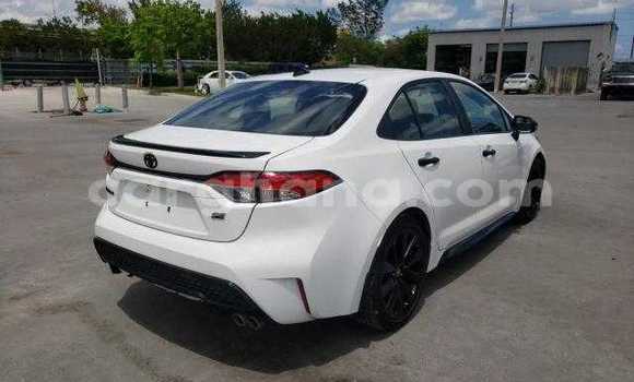 Buy Used Toyota Corolla White Car in Accra in Greater Accra Buy Used Toyota Corolla White Car in Accra in Greater Accra