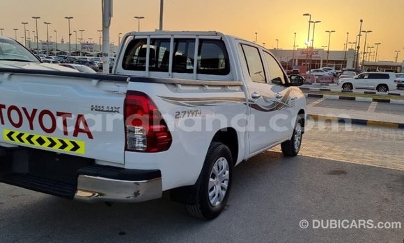 Ra Imported Toyota Hilux funfun Ọkọ̀ in Import - Dubai ni Ashanti Ra Imported Toyota Hilux funfun Ọkọ̀ in Import - Dubai ni Ashanti