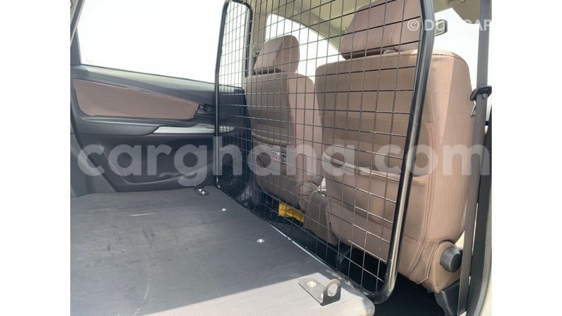 Big with watermark toyota avanza ashanti import dubai 45377