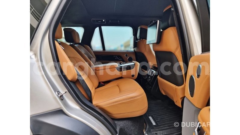 Big with watermark land rover range rover ashanti import dubai 45378