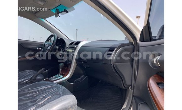 Ra Imported Toyota Corolla funfun Ọkọ̀ in Import - Dubai ni Ashanti Ra Imported Toyota Corolla funfun Ọkọ̀ in Import - Dubai ni Ashanti